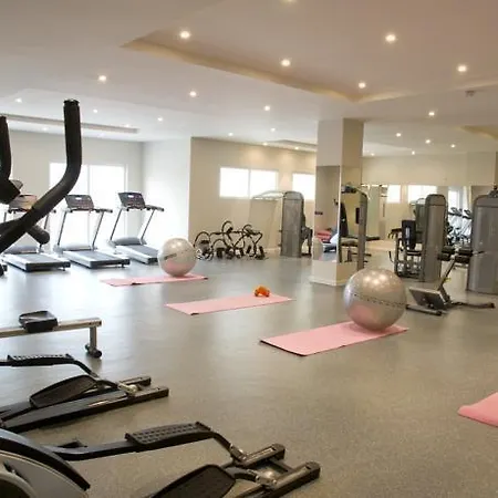 Golf&spa Peacock 20 קוסדסי